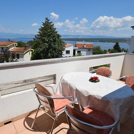 Apartments Gabrijel Малинска Экстерьер фото