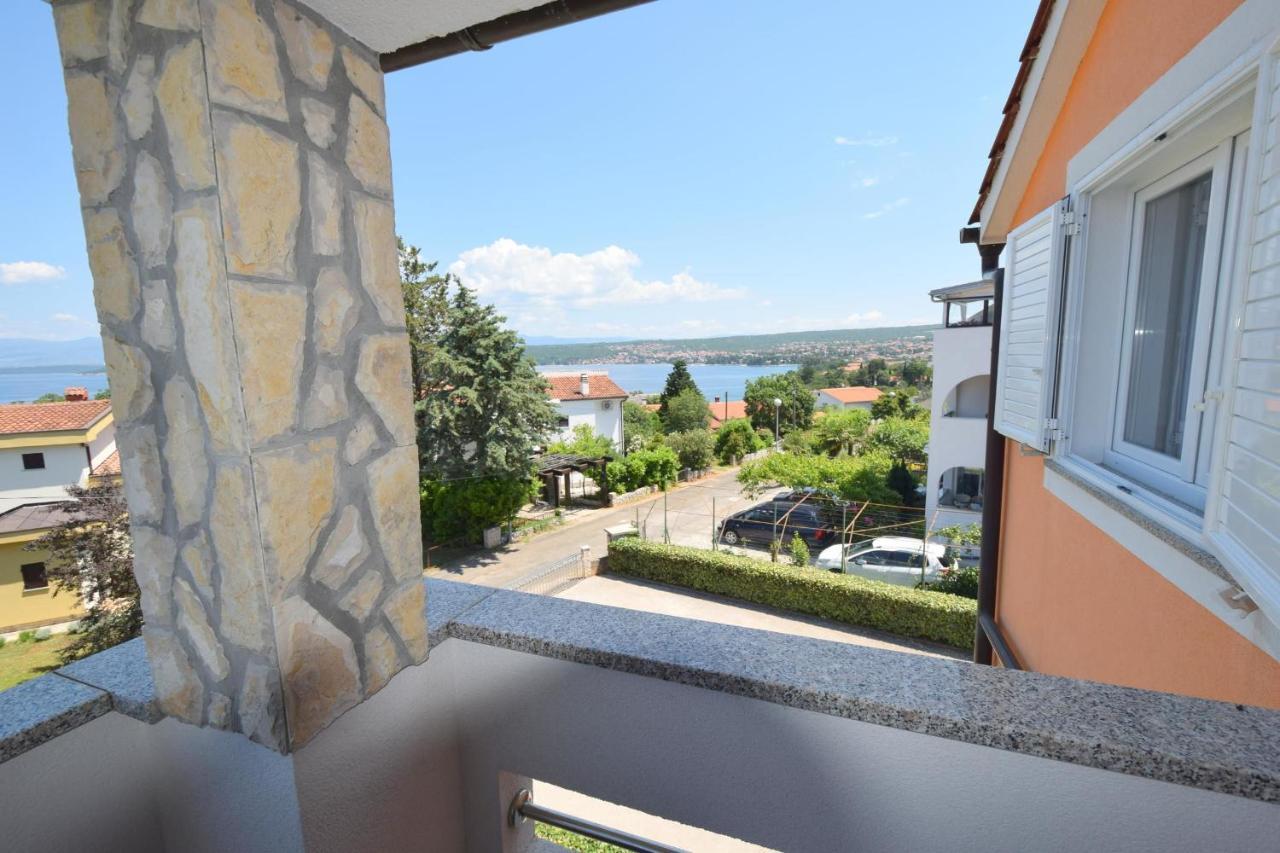 Apartments Gabrijel Малинска Экстерьер фото
